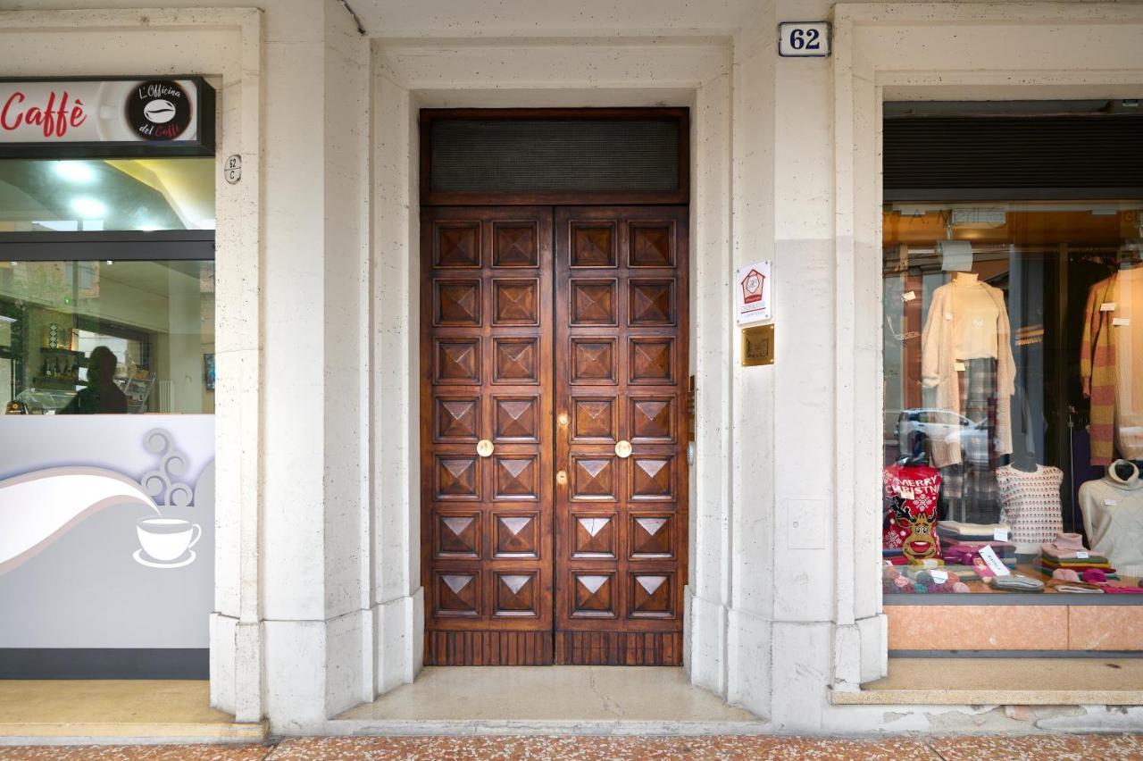 D'Azeglio 62 Luxury Rooms Bologna Buitenkant foto